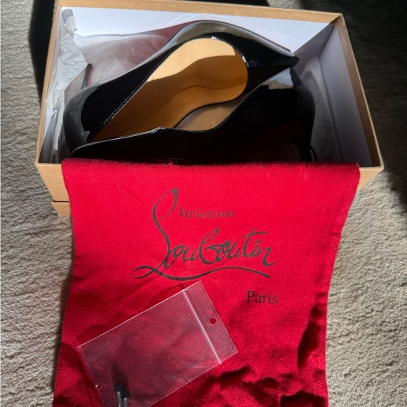 Louis Vuitton Pigalle Follies 85 Patent Black 39.5 (women’s 9) - Picture 4 of 12